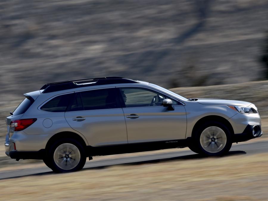  Subaru Outback 2015 года  (US) (фото 6 из 19)